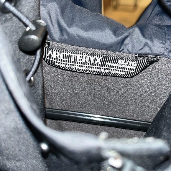 Arcteryx Solano Shell Hoodie - Picture 6 of 6